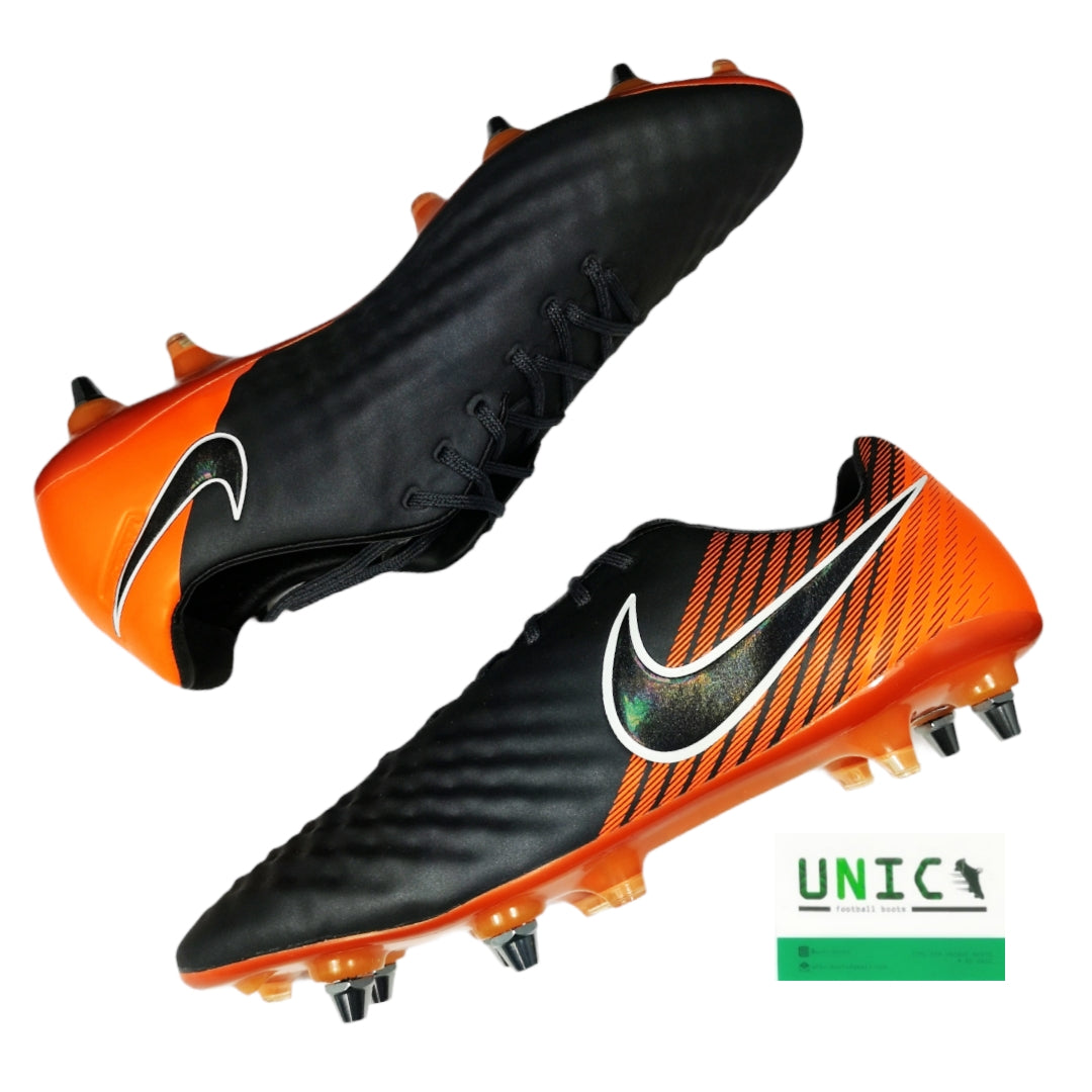 NIKE MAGISTA OPUS SG-PRO